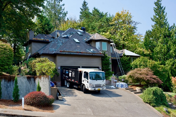 Spruce Up Northwest Roof Installation project in Portland, OR